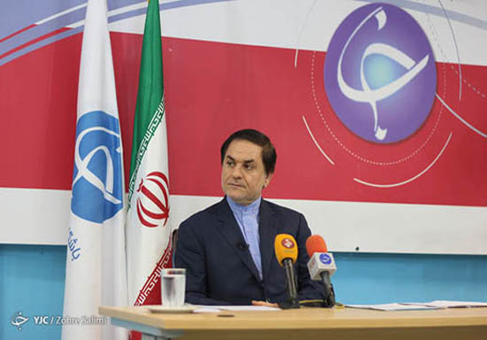 دعوت از سلمان رشدی در نمایشگاه فرانکفورت اقدامی غیرفرهنگی است