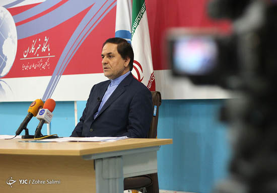 دعوت از سلمان رشدی در نمایشگاه فرانکفورت اقدامی غیرفرهنگی است