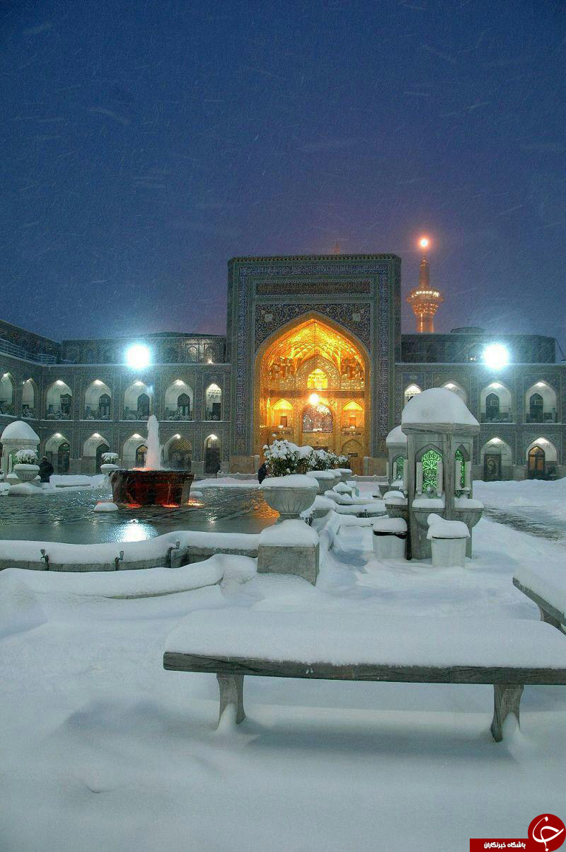 پوشش زیبای برف در حرم علی این موسی الرضا (ع)