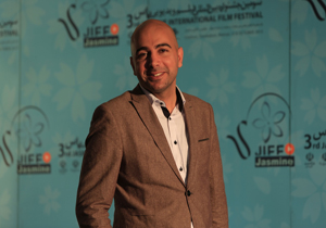 «مردی که لب نداشت» در رامسر