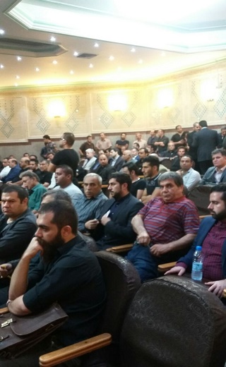 اظهارات احمدی&lrm;نژاد در مراسم ترحیم هادی نوروزی/ همسر ناصر حجازی هم آمد+ تصاویر