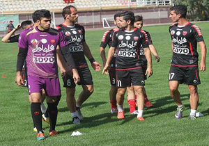 ترفند پیشکسوتان پرسپولیس برای بالابردن روحیه بازیکنان