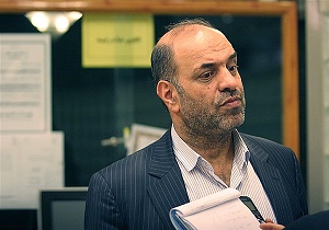 بانک مرکزی استقلال لازم را ندارد