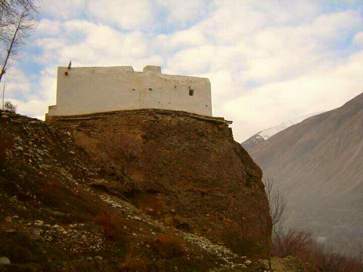 آرامگاه بزرگان تاریخ ایران را بشناسیم