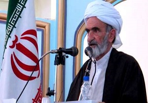 خرید و فروش و مصرف مواد مخدر حرام بوده و باید با این بلای خانمان سوز مبارزه شود