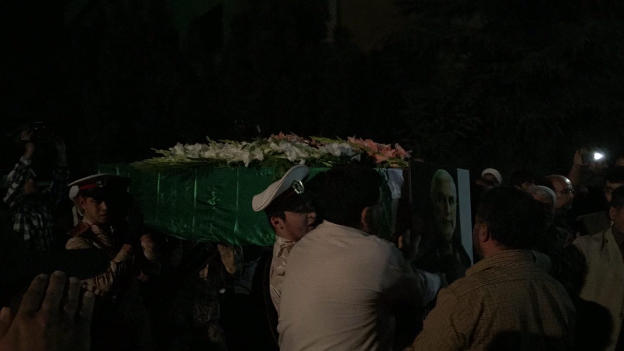 پیکر مطهر سردار شهید حسین همدانی وارد کشور شد