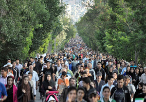 پیاده روی عمومی به مناسبت کنگره شهدای چهارمحال و بختیاری