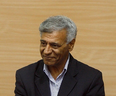معینی: باید به تیم ملی فوتبال فرصت داد