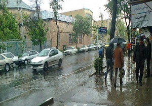 کاهش 15 درجه ای دمای هوا و بارش باران در اردبیل