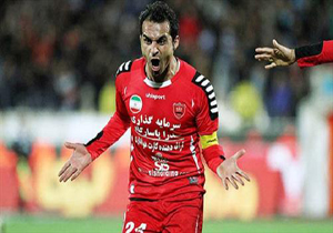 برخورد پرسپولیسی‌ها با فروش غیرقانونی پیراهن هادی نوروزی