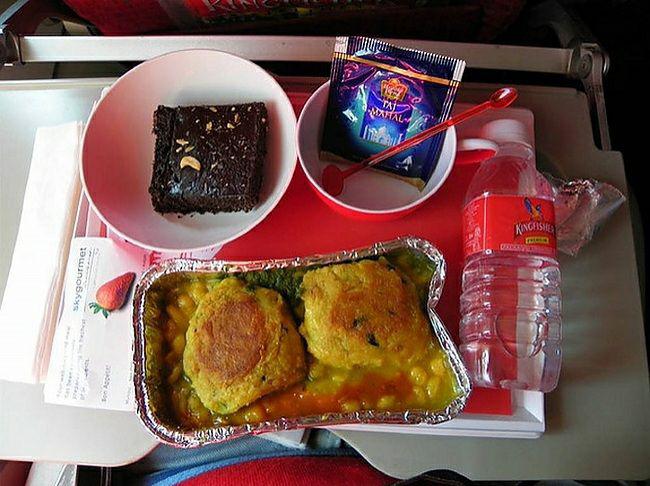 سرو غذا در سفر هوایی کشورهای مختلف