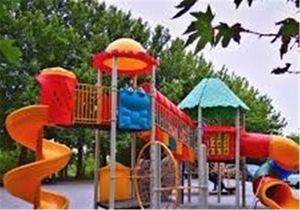 افتتاح سرزمین شگفت‌انگیز برای کودکان تهرانی