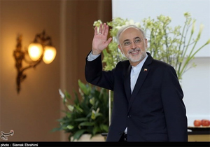 صالحی از حسینیان عیادت کرد