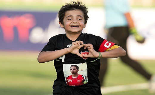 تصاویر:شادی گل هانی نوروزی به سبک پدرش تصاویر:شادی گل هانی نوروزی به سبک پدرش