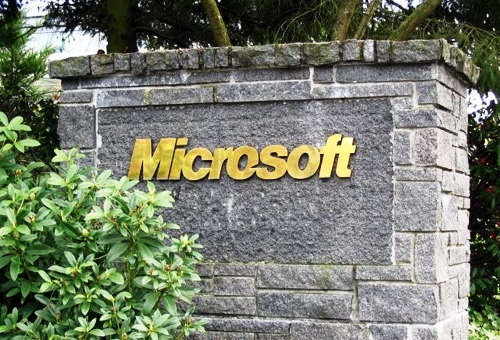 Microsoft تمامی پیام های شخصی را افشا کرد!
