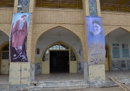 زائر سرای امام رضا (ع) زاهدان میزبان زائران خارجی