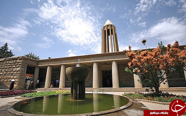 بازدید بیش از 5 میلیون نفر از آرامگاه  بوعلی&zwnj; سینا همدان