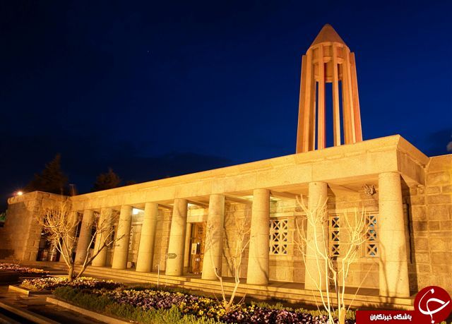 بازدید بیش از 5 میلیون نفر از آرامگاه  بوعلی&zwnj; سینا همدان