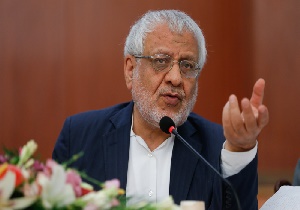 شعار ما برای انتخابات مجلس "یک صدا" و "یک فهرست" است