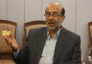 بیمه مداحان در مجلس پیگیری شود