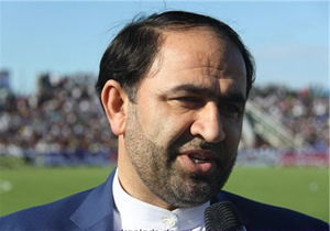 حسن‌زاده: حاشیه در فوتبال پولساز است