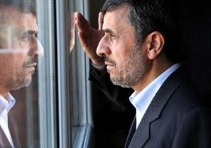 شبکه‌سازی احمدی‌نژاد در سراسر کشور/ مشایی این روزها چه می‌کند؟