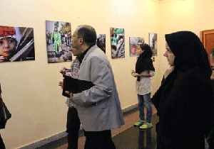 نمایشگاه‌هایی که سیاه‌پوش محرم هستند