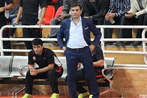 خوراکچی بی تیم نماند