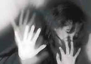 تجاوز جنسی به زنان غربی تحت عنوان فعالیت‌های بشردوستانه