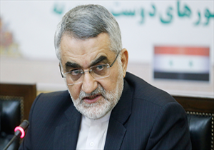 بروجردی: رکن‌آبادی را زنده دیده‌اند