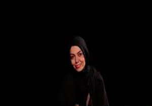 گريه آزاده نامداری هنگام درد و دل با امام حسين(ع) + فیلم