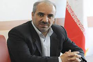 استفاده از کمک مربی ایرانی در کنار سرمربی خارجی