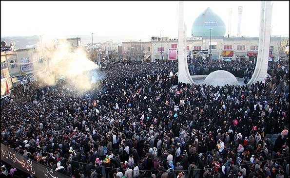 گردشگرانی که برای عزاداری به جاده می&zwnj;زنند