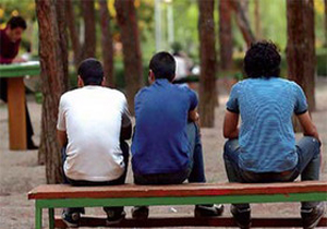 دولت برای حل معضل بیکاری و اعتیاد جوانان فکری اساسی کند