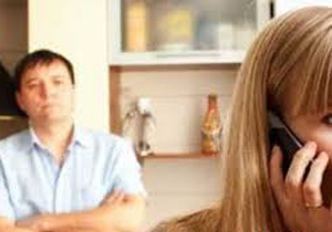 چگونه با همسر بی‌اعتماد رفتار کنم؟