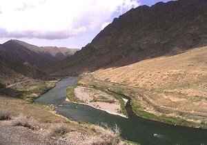 کاهش 52 درصدی روان آبها / بخش خصوصی یاری دهنده منابع آب