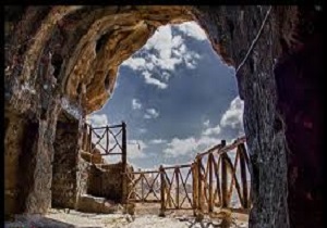 غار کرفتو بزرگترین غار باستانی ایران ومحصول مشترک انسان و طبیعت