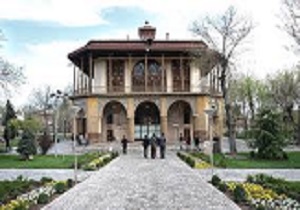 قزوین تا رسیدن به جایگاه مطلوب خود در صنعت گردشگری فاصله زیادی دارد