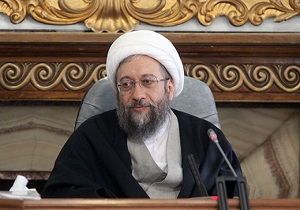 آیت‌الله آملی لاریجانی: عربستان با گردن‌کشی از زیر بار مسئولیت حادثه اخیر شانه خالی نکند