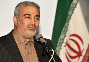 خام‌فروشی نفت، فرصت‌های اقتصادی را از بین می‌برد
