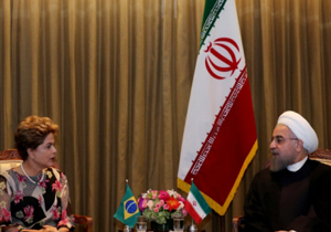 در فرودگاه جان اف کندی چه کسانی از روحانی استقبال کردند/ جزییات سفر 5 روزه رئیس جمهور به نیویورک