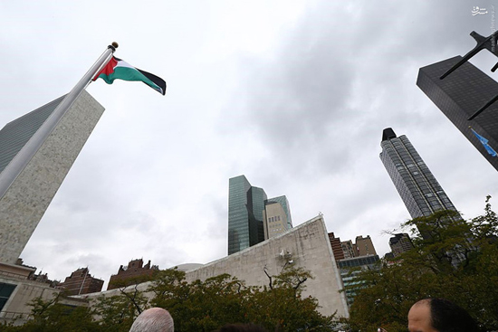 تصاویر برافراشته شدن پرچم فلسطین در سازمان ملل