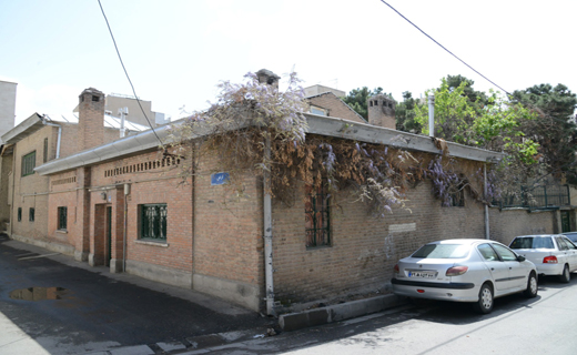 ویزای خانه ادیبان ایرانی