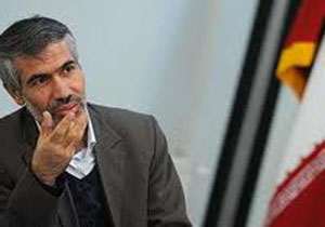 شاعران ادبیات را از رخوت بیرون می‌آورند