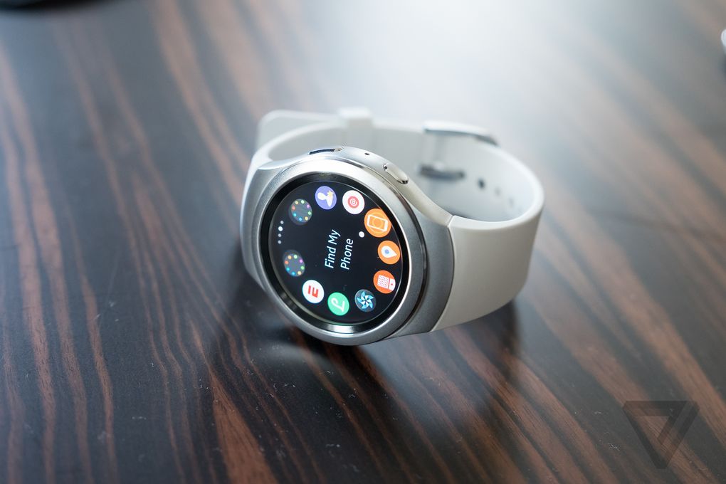 Gear S2 توانست به رکورد فروش 180 هزارتایی به مدت کمتر از 8 ساعت در چین دست پیدا کند