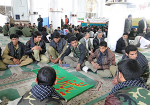دانش آموزان مسئول برگزاری نمازجمعه می شوند