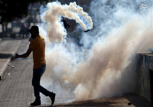 رژیم صهیونیستی فلسطینی‌ها را با گاز اشک آور می‌کشد