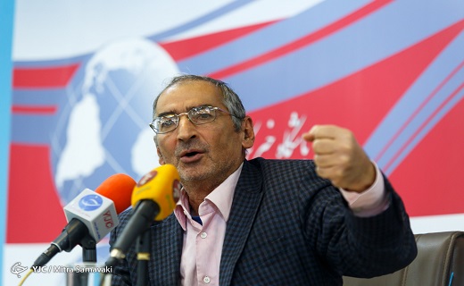 زیباکلام: آمریکاستیزی جزء اهداف انقلاب نبوده است/ رسایی: روحانی هم به اندازه زیباکلام از برجام حمایت نکرد