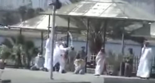 انتشار فیلم مراسم گردن زنی در عربستان (تصاویر و 18+)