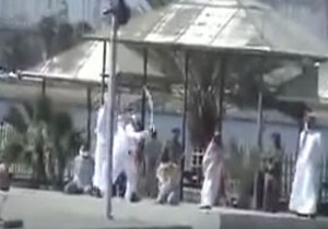 مراسم گردن زنی در عربستان + فیلم (18+)